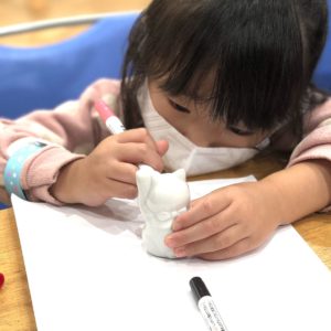 縁起物を彩る！九谷焼マジック絵付け体験